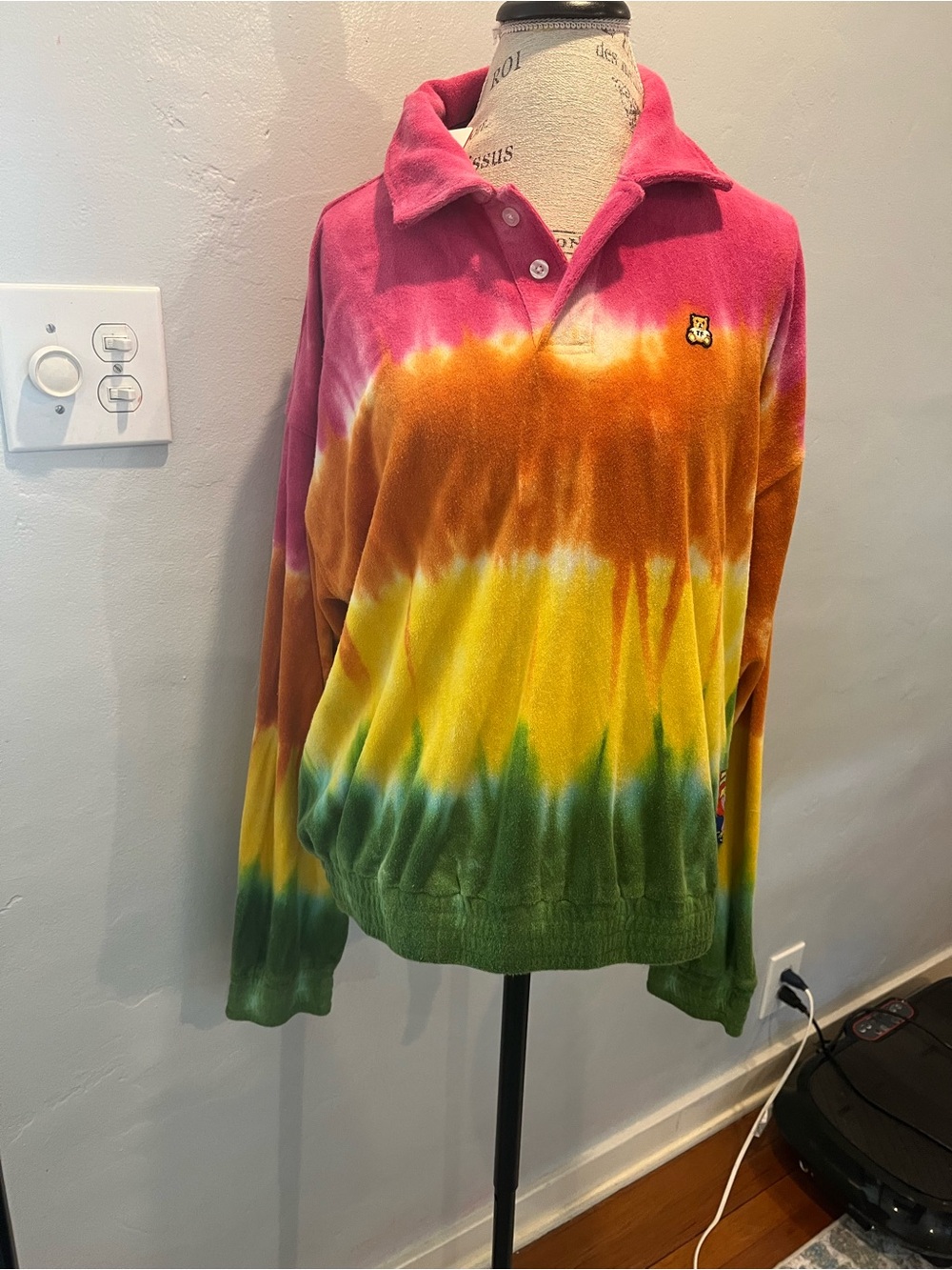Teddy Fresh Shirt Size M NWT